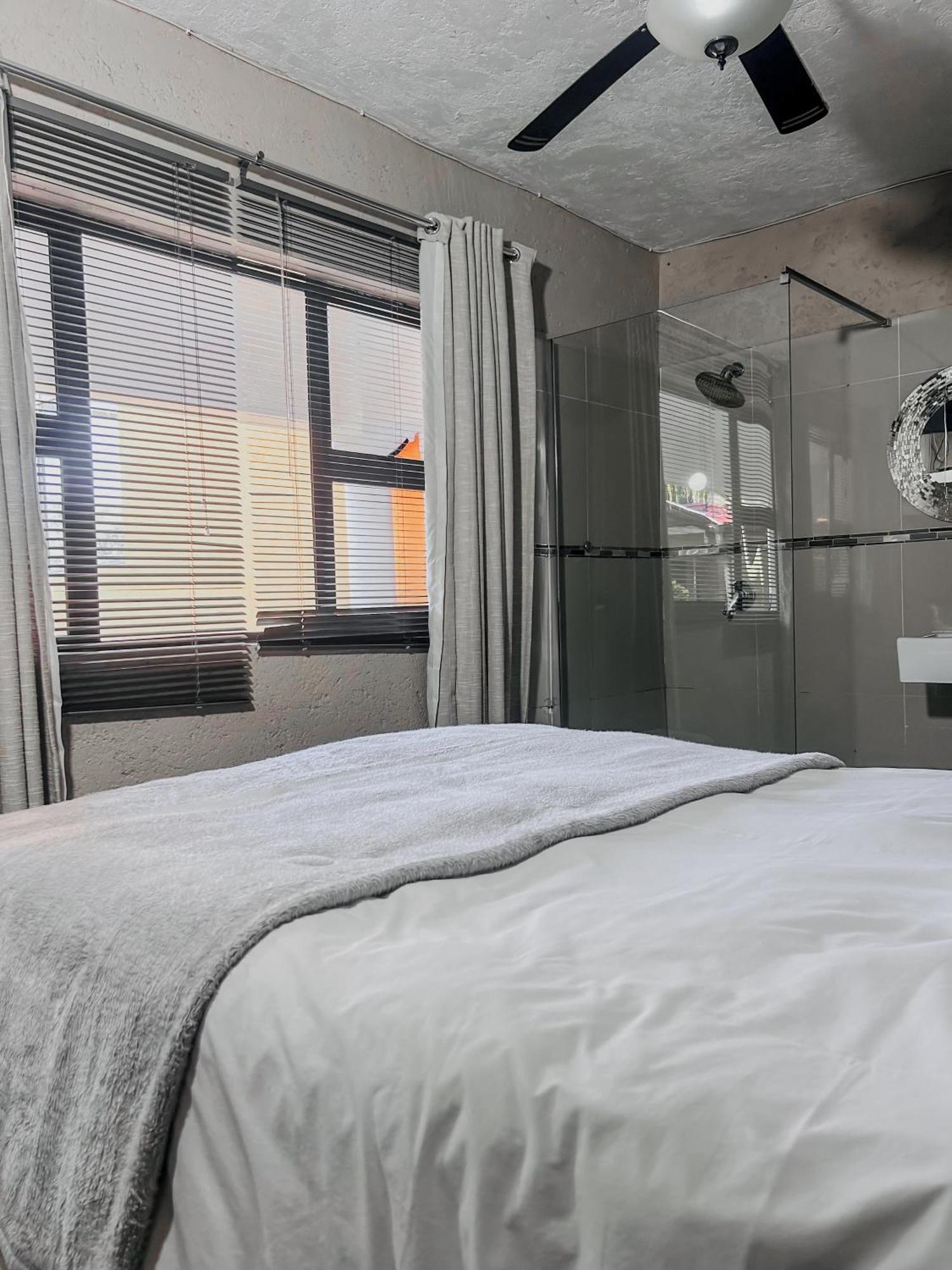 נלספרויט View Inn Exclusive Lodge מראה חיצוני תמונה